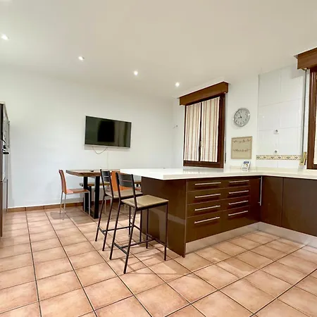 Santuchu Elegante Con Wifi ビルバオ